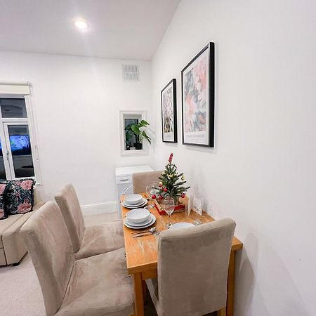 Lovely 3 Bedroom Maisonette With Private Roof Terrace In Hammersmith Londra Esterno foto