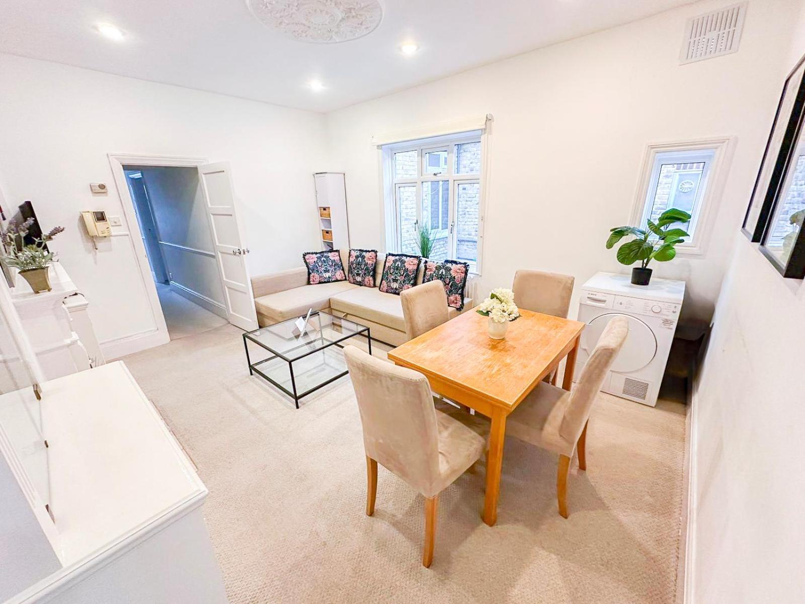 Lovely 3 Bedroom Maisonette With Private Roof Terrace In Hammersmith Londra Esterno foto