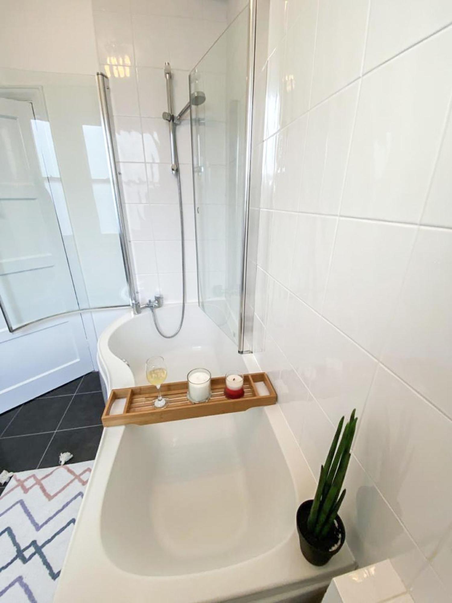 Lovely 3 Bedroom Maisonette With Private Roof Terrace In Hammersmith Londra Esterno foto
