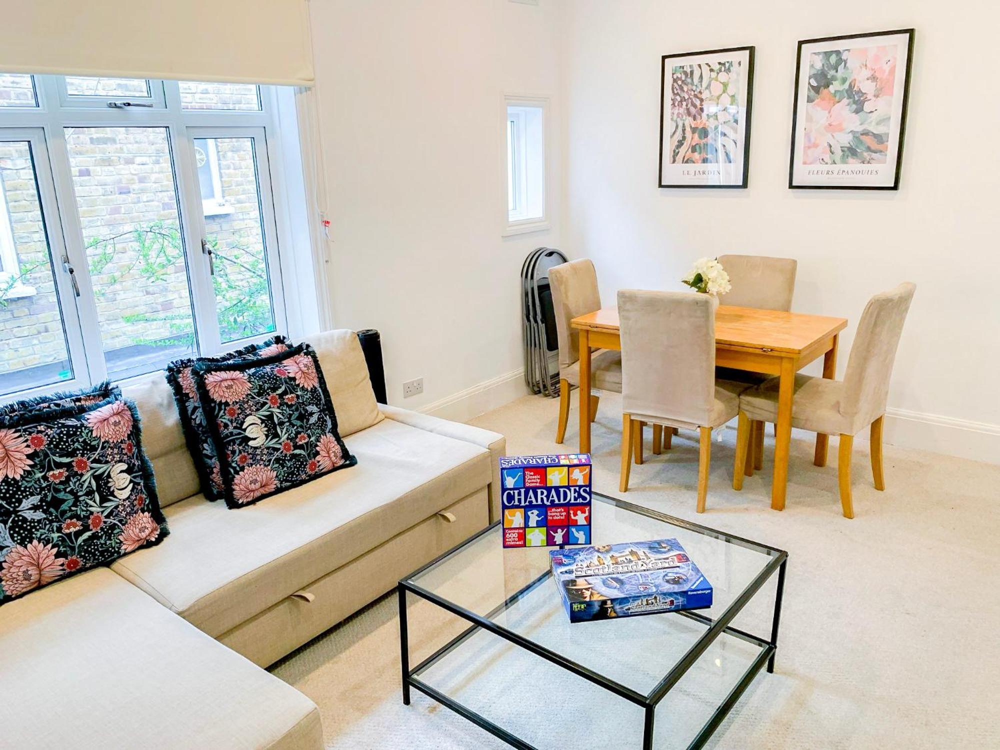 Lovely 3 Bedroom Maisonette With Private Roof Terrace In Hammersmith Londra Esterno foto
