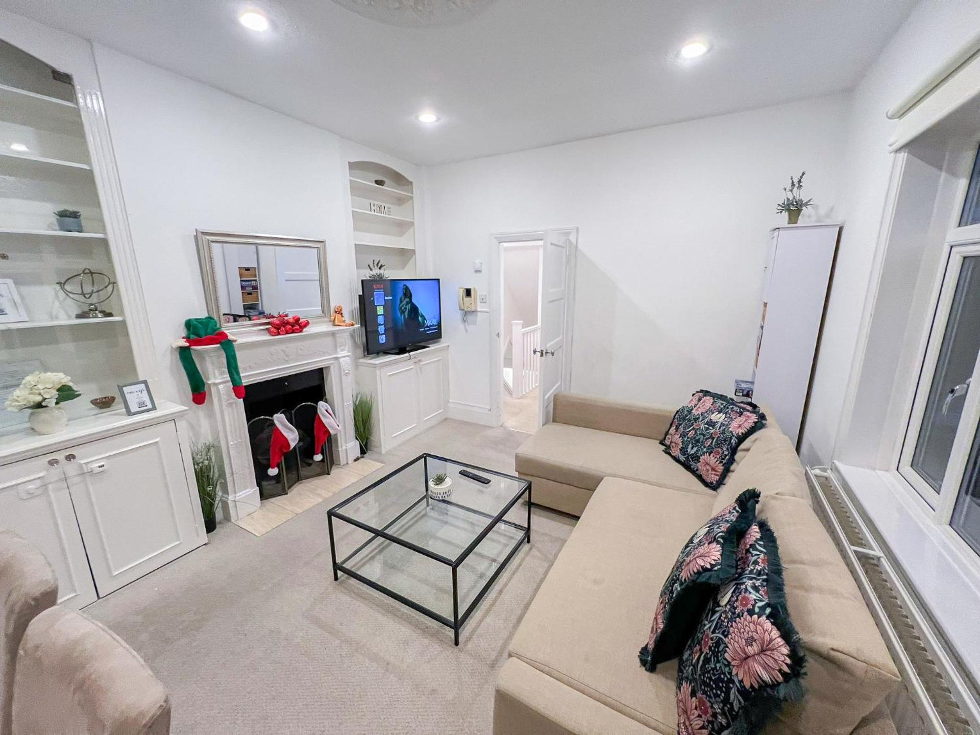 Lovely 3 Bedroom Maisonette With Private Roof Terrace In Hammersmith Londra Esterno foto